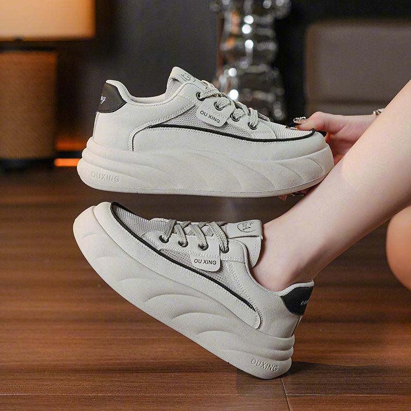 

Сетчатая повседневная обувь, женские дышащие новые маленькие белые туфли, летняя женская обувь, полые туфли на толстой подошве для папы 40