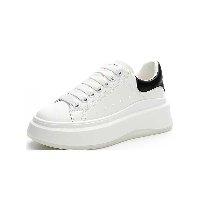 Little White Shoes Women's Spring and Summer New Leather Mesh Breathable Bear Design Heightening Versatile Casual Muffin Thick Bottom