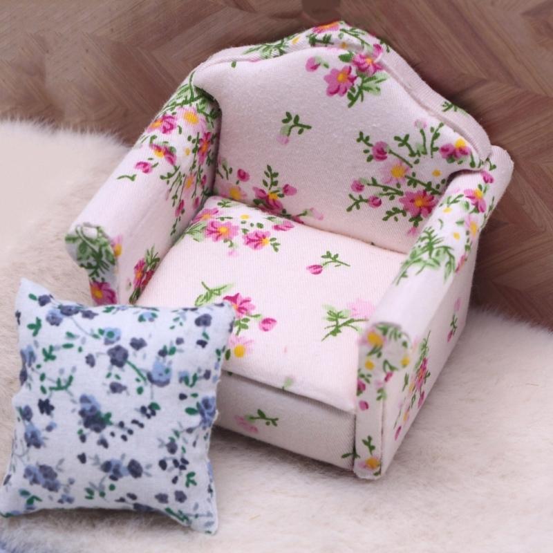 Miniature Flower Print Sofa Figurine For Doll House Wood Single Couch Furniture for Adult and Kids Collectible Project