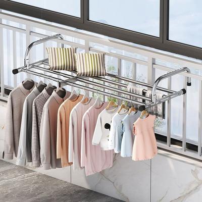 Pomůcky pro praní – Ramínka na oblečení