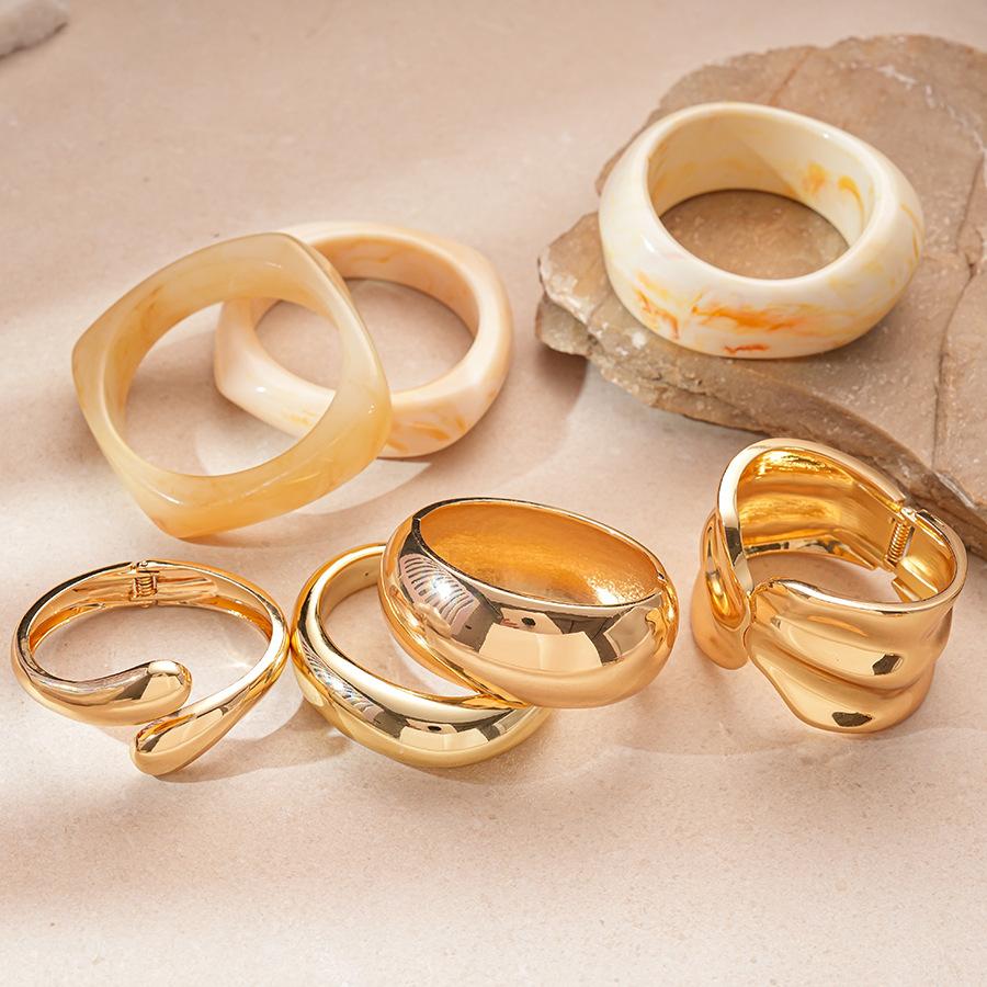 DIEZI 7 Style Exaggerated Hip Hop Gold Color Metal Cuff Bangles for Women Men Punk Geometric Round Bracelet Party Jewelry Set