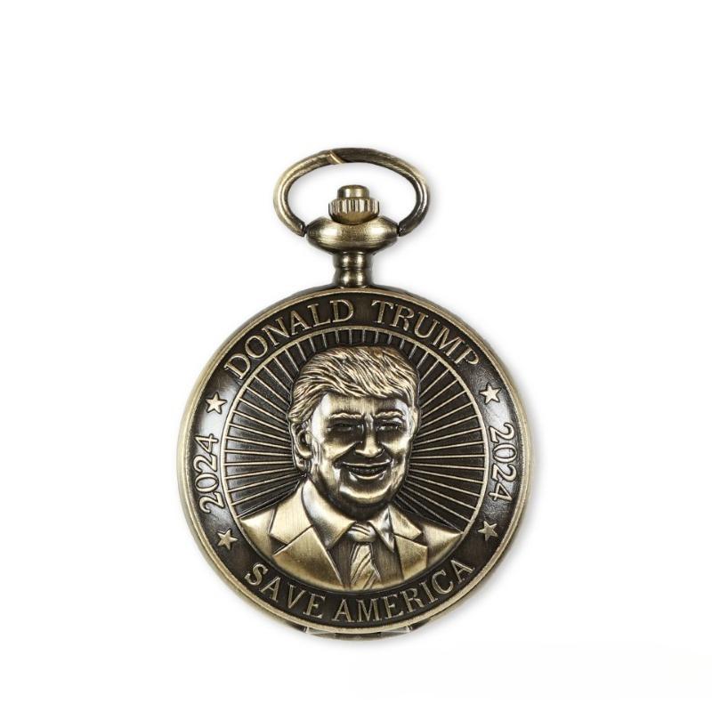 Retro Flip Quartz Pocket Watch Classic Roman Numerals Arabic Numerals Men's and Women's Necklace Watch Zinc Alloy Material