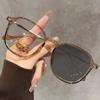 Fashion Square Frame Photochromic Myopia Glasses   Men Women Minus Diopter Eyeglasses Unisex Retro Anti-UV Glasses 0-1.0-4.0