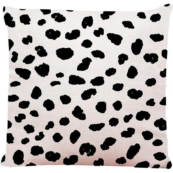 Decorative Square Throw Pillow Covers Red Kiss Lips Design Couch Sofa Bed Pillow Covers Cushion Cases 18x18 inch 18  x 18  (Pack of 1)