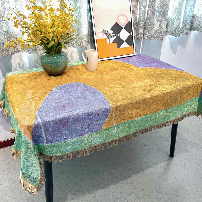 Jacquard Decorative Tapestry Blanket