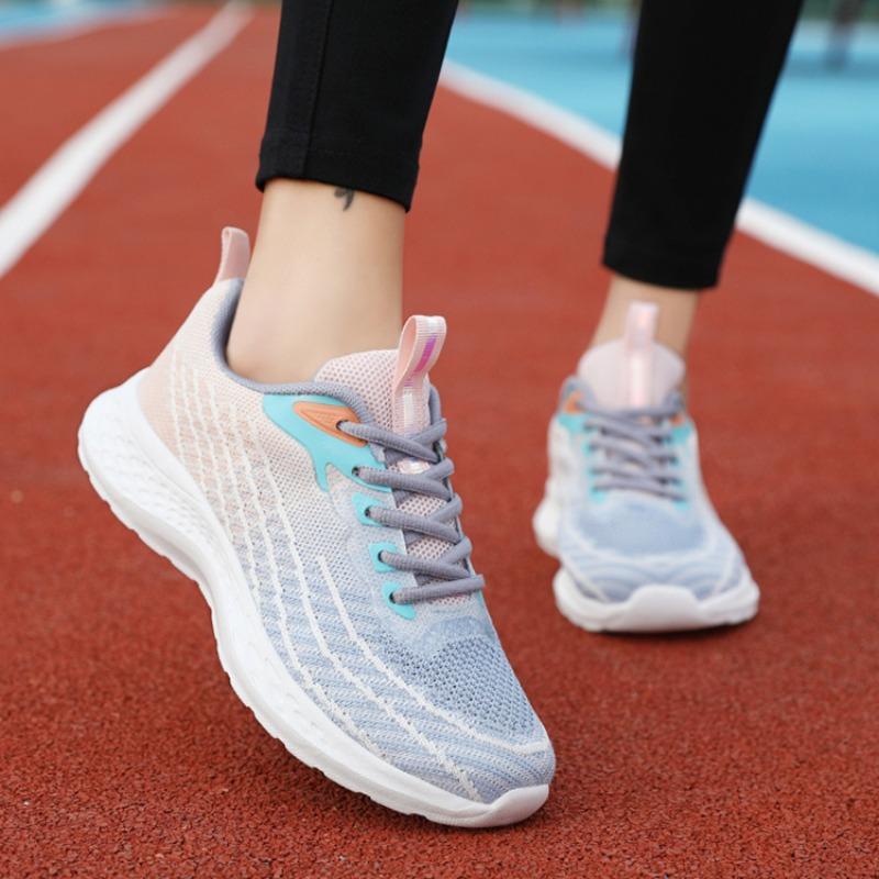 Women's Spring New Mesh Breathable Non-slip Sports Shoes