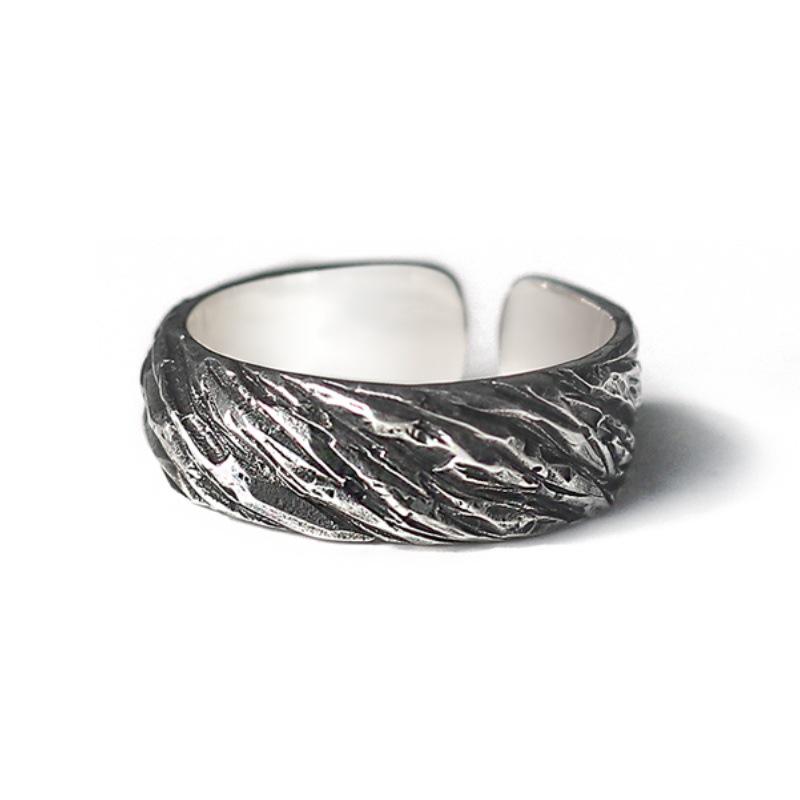 Yin Taifei Unisex Silver Stone Texture Open Ring - Versatile Retro Design for Couples Adjustable