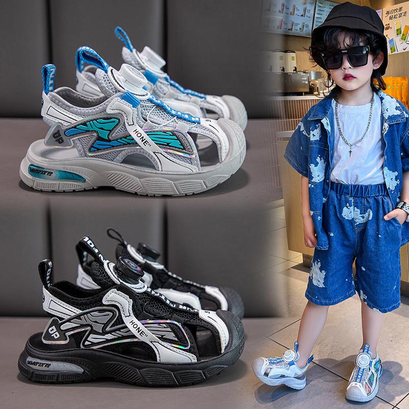 Boys sandals 2025 summer new children's baotou sports beach shoes hollow breathable boys casual cool slippers