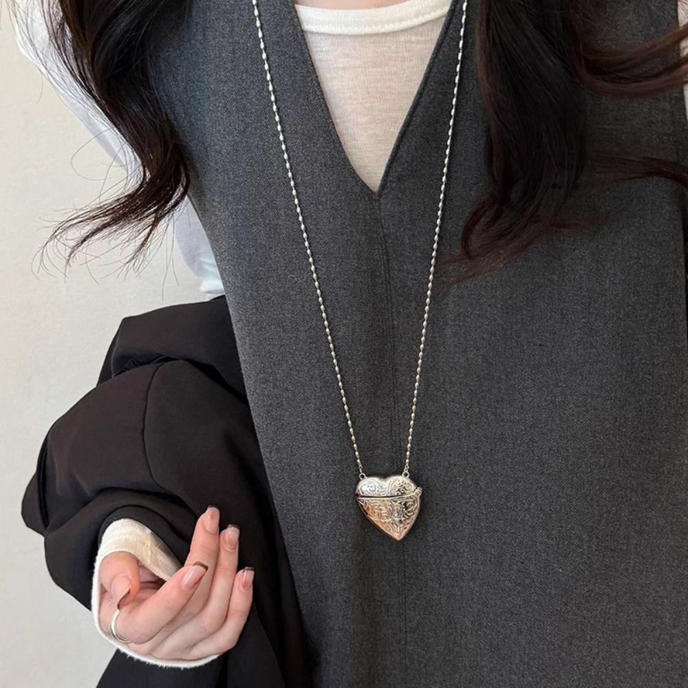 Photo Pendant Heart Locket Necklace Zinc Zinc Alloy Metal Photo Box Pendant  Sweater Chain