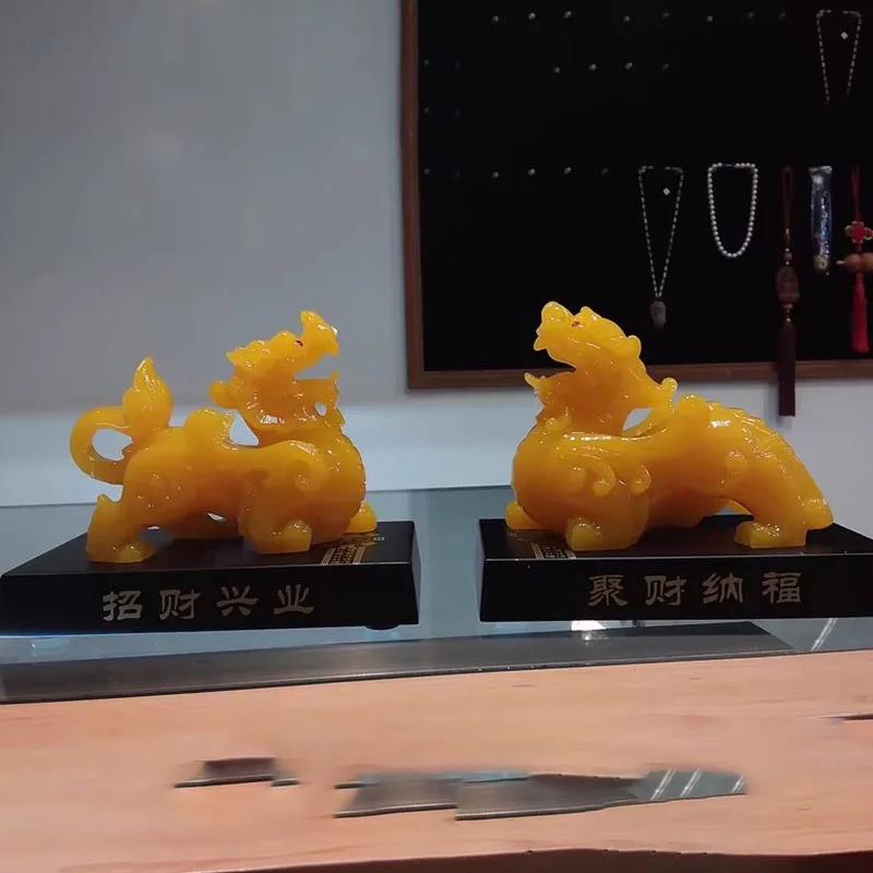 White Jade imitation Pixiu handicrafts, a pair of ornaments, Kirin to make a fortune, home decoration