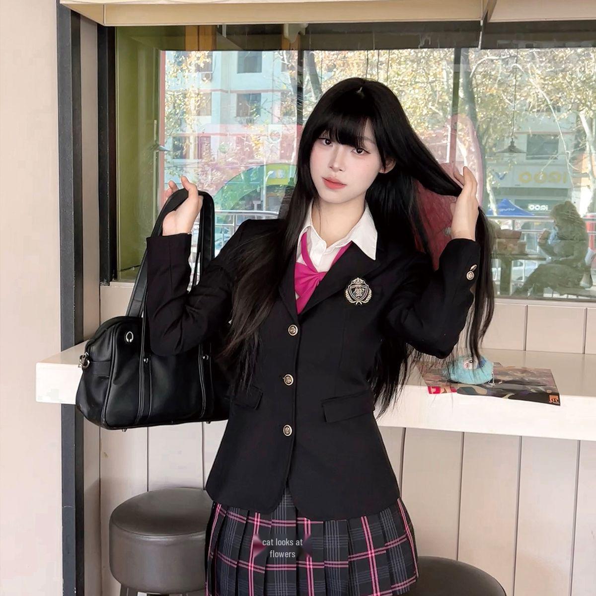 

Приталенная темно-синяя юбка-плиссе с кошачьим цветком - Школьный стиль на трех пуговицах для весны и осени Medium