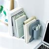 Stojak na książki Oszczędność miejsca Regulowany PP Plastikowy Bookend Biurko na biurko Organizator książek do biura