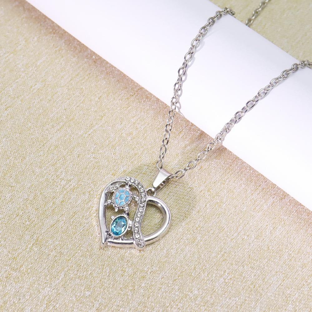 

European and American Fashion Ocean Series Sea Turtle Heart Necklace Clavicle Chain for Women