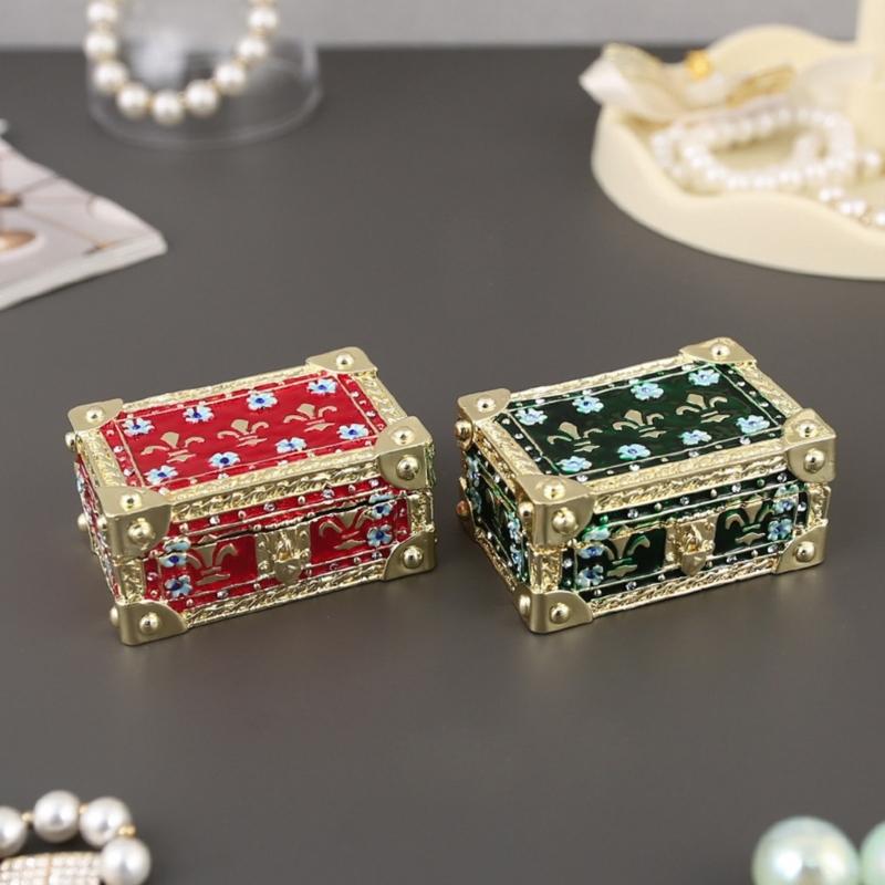 Zinc Alloy Jewelry Storage Box with Open Interior, Quiet Magnetic Closure, Blue Floral Motifs, and Gold-Tone Trim