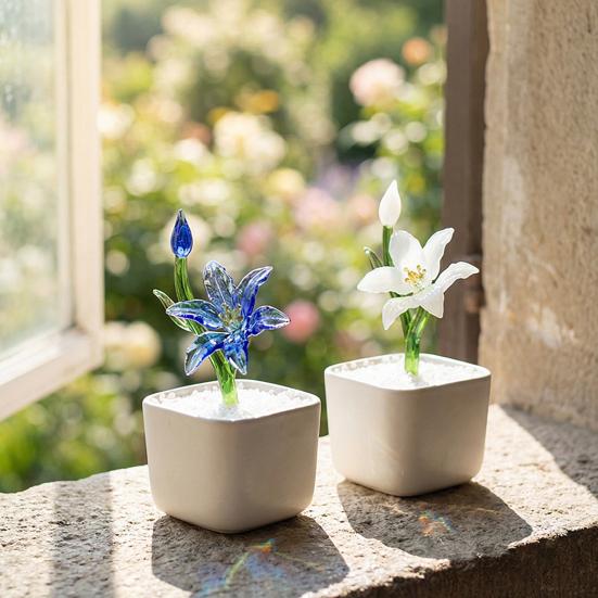 Mini Glass Potted Flower Figurine Hand Blown Faux Crystal Artificial Lily Flower Collectible Ornament for Women Mom Wedding Home Table