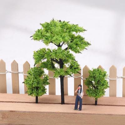 Simulation Mini Grüner Baum Modell Puppenhaus Eisenbahn Straßenszene Dekor Ornamente Puppenhaus Mikro-Landschaft Gartenornament