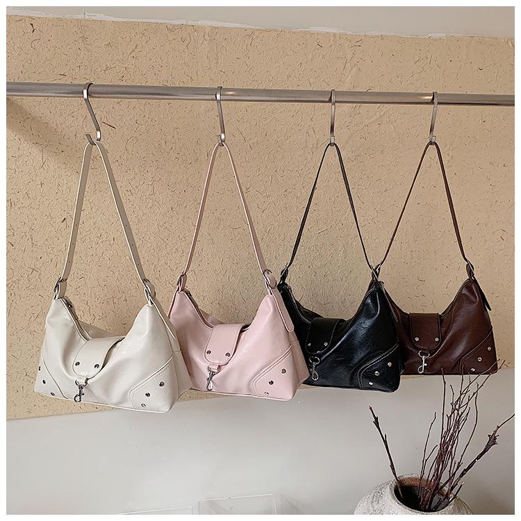 2026 Women's Retro Leather Tote: Large Capacity, Solid Color, Commuting Shoulder & Crossbody Bag