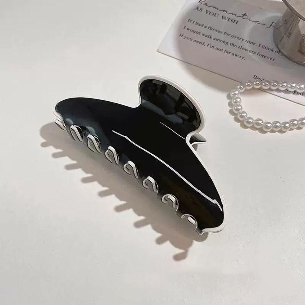 Semicircle Temperament Simple French Hair Clip Classic Black And White Large Hair Clip Hair Volume Pin Hair Accessories New