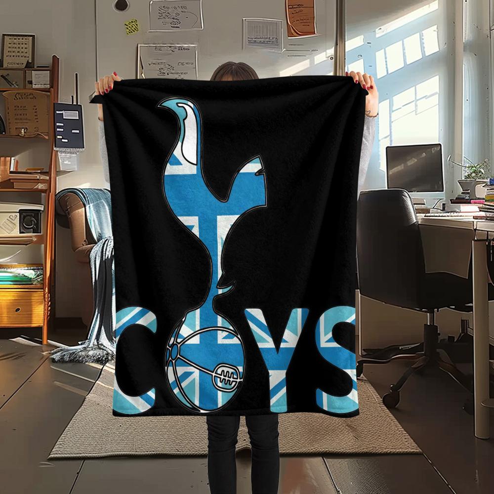 Tottenham logo Print FlAannel Blanket, High quality Comfortable for All Seasons, Home Decor, Warmth and Comfort
