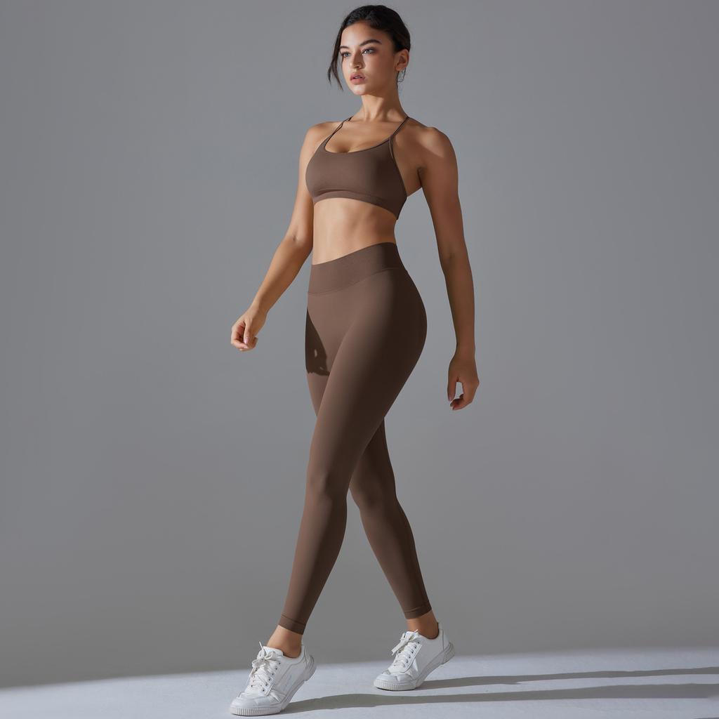New Seamless Knitted Solid Color Sexy Back Tight Fashion Back V-waist Yoga Suit Running Fitness Set
