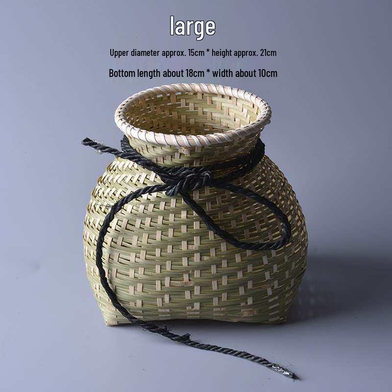 Handmade Small Bamboo Woven Basket for Tea Picking, Storage, or Artistic Dance Performance