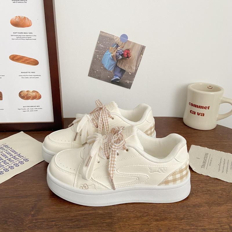 Fashion Hot Selling Summer 2025 Women's Casual Shoes Versatile Thick Bottom Fashionable Design Comfortable All-Match Mid-Cut Rubber Sole