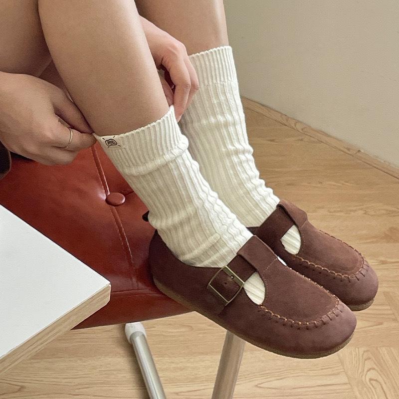 

Off-White Thick Thread Stacked Socks, Knitted Snow Boots, Socks, Solid Color Mid-Leg Socks, Woolen Stockings One size fits all