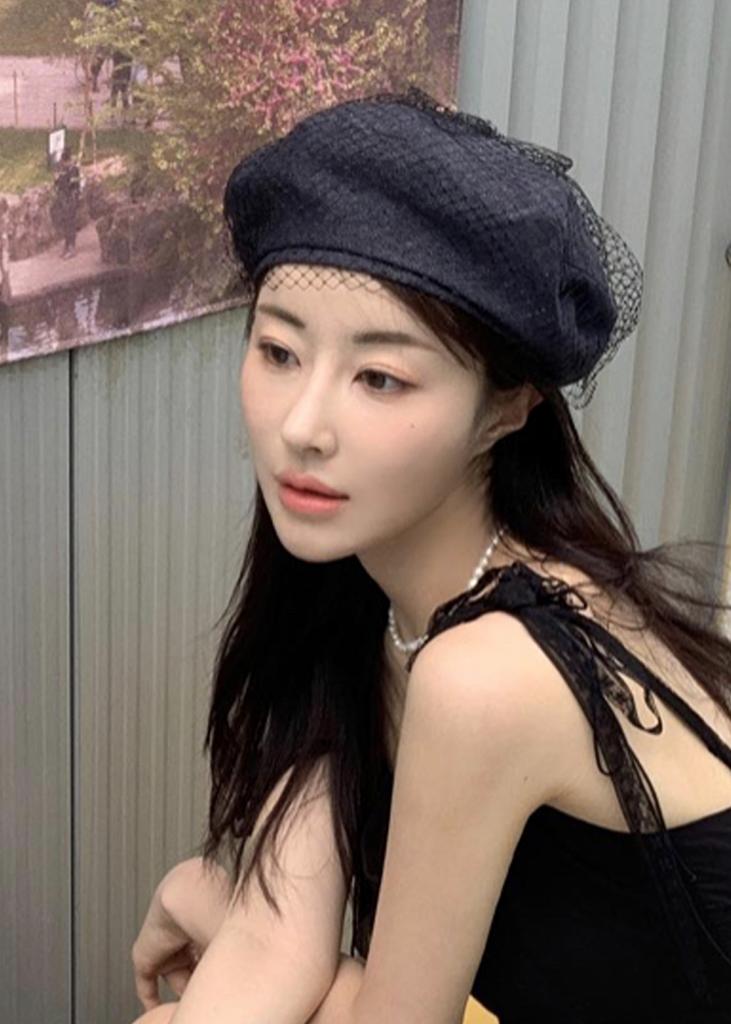 Leobeuaegchyueolli Flying Flower Haute Couture Denim Veil Beret
