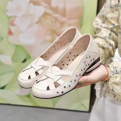 Hollow Women's Shoes Summer Breathable Bag Head Middle-aged and Elderly Mother Sandals Leather Soft Sole Women's Hole Single Shoes Comfortable an