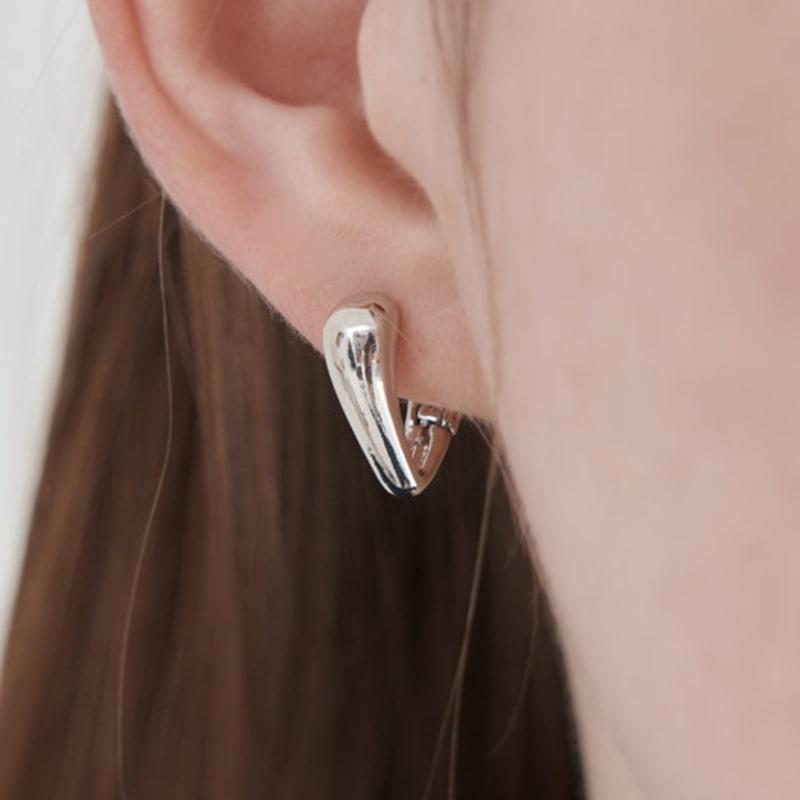 GEIGER Jewelry 925 Silver Ballroom Heart Waterdrop One-Touch Earrings GISVEE156