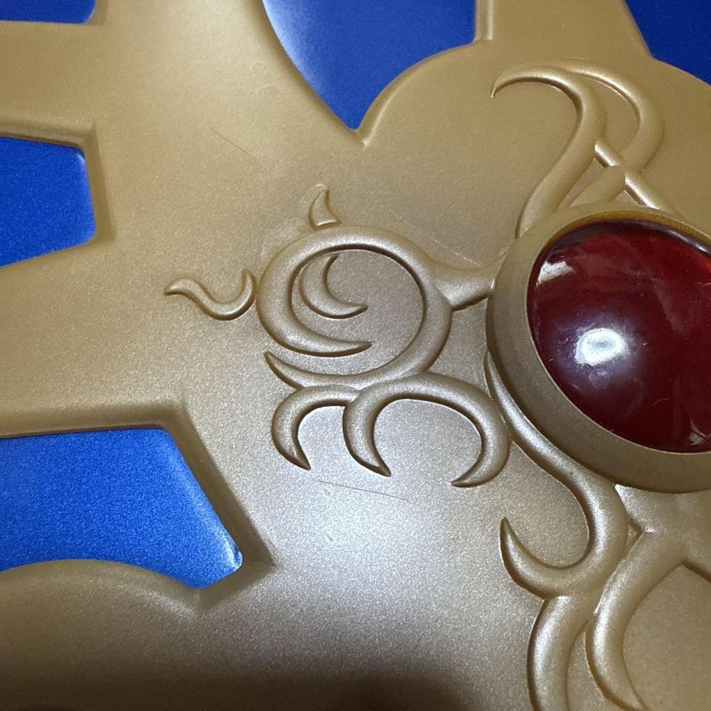 [USED] Dragon Quest: Roto's Shield Item Gallery Special