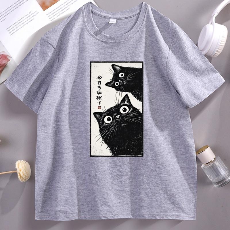 Japanese Cat Graphic TShirts Vintage Tokyo Aesthetic Black Cat Tee Kawaii Streetwear Casual Cotton Short Sleeve Round