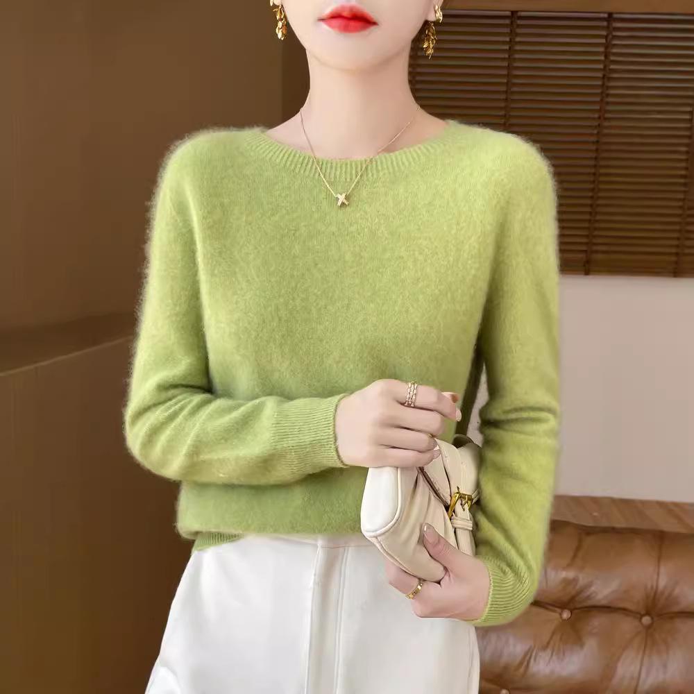 Women's Solid Color Wool Knit Pullover Sweater for Fall and Winter