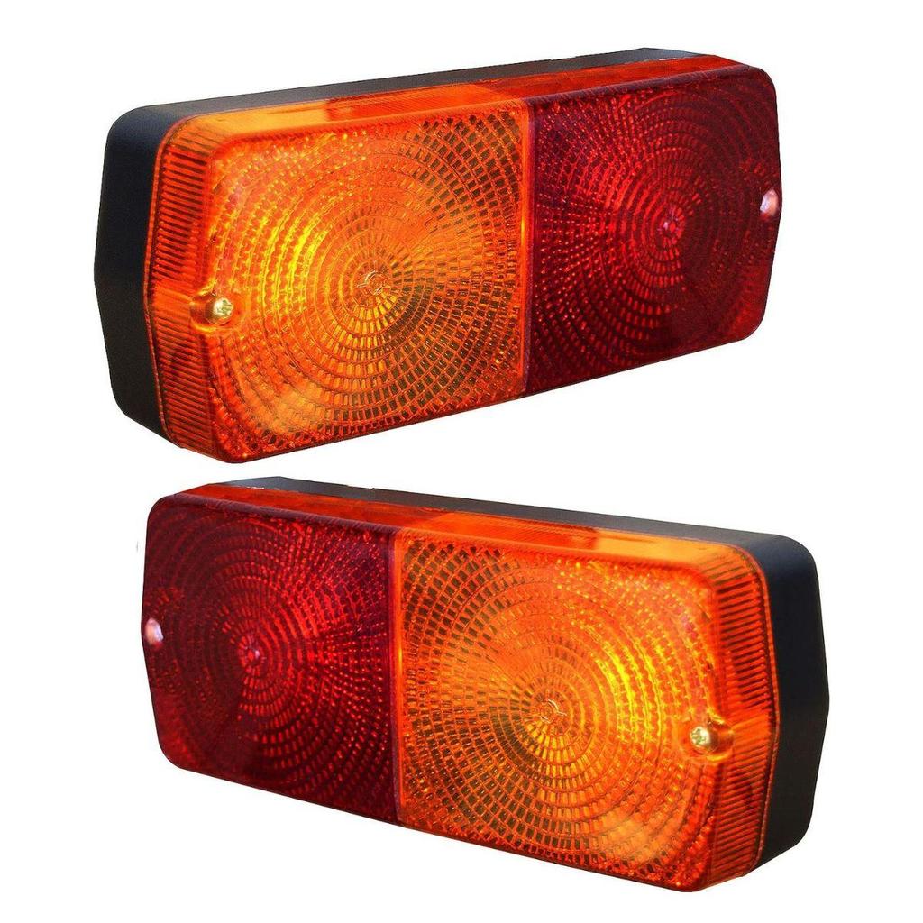 Rear Combination Light Assembly Tail Lamp Combo 12V Bulbs Suitable for Massey Ferguson MF 200 Series, 300, 374, 375E, 394, 390E