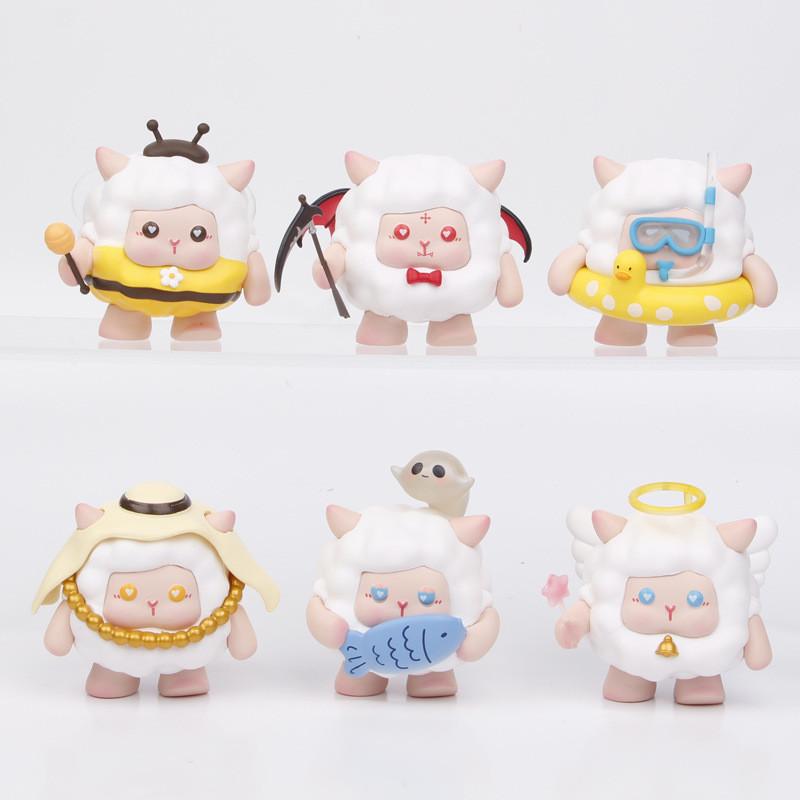 Adorable Capybara Model Figures Pvc Material With Anime Features And Cake Decoration
