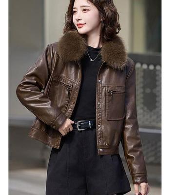 Fashion Women Short PU Leather Jacket Winter Thickened Warm Coat with Faux Fur Collar Button Closure