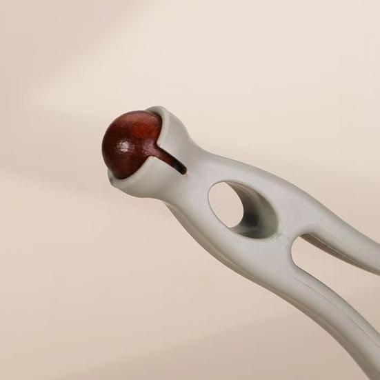 2Pcs Wooden Finger Massager Portable Acupressure Roller And Gua Sha Tool for Hand Relaxation Portable Stress Relief Hand Tool