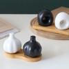 Decorative Garlic Shape Spice Jars Japanese Style Spice Container Condiment Pot for Kitchen