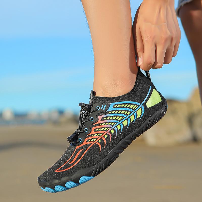 Men Barefoot Water Shoes Quick Drying Beach Wading Sneakers Women Breathable Light Beach Aqua Shoes for Swimming Surfing Sailing