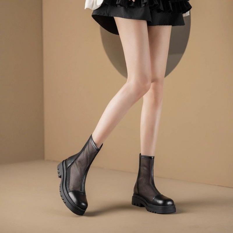 Moda 2024 Nouă Mesh Hollow Cool Boots Femei mărime mare primăvară/vară Noua versiune coreeană Cizme respirabile Interior Creștere cizme negre