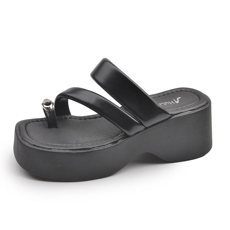 

Rhinestone cover toe thick-soled slippers women s 2025 summer new Korean version versatile comfortable casual fashion heightening sandals 40
