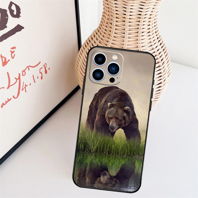 Grizzly Bear Phone Case For iPhone 16 Pro Max 14 13 12 11 15 17 Pro Max mini 15 16 Plus 16e Back Cover