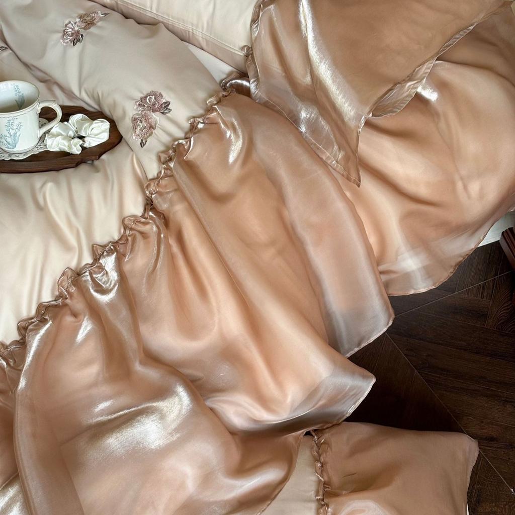 Four-piece Set of Pure Cotton Bedding, French Rose Embroidered Lace, Skin-friendly and Breathable Quilt Cover, Bed Sheet Pillowcase Set.