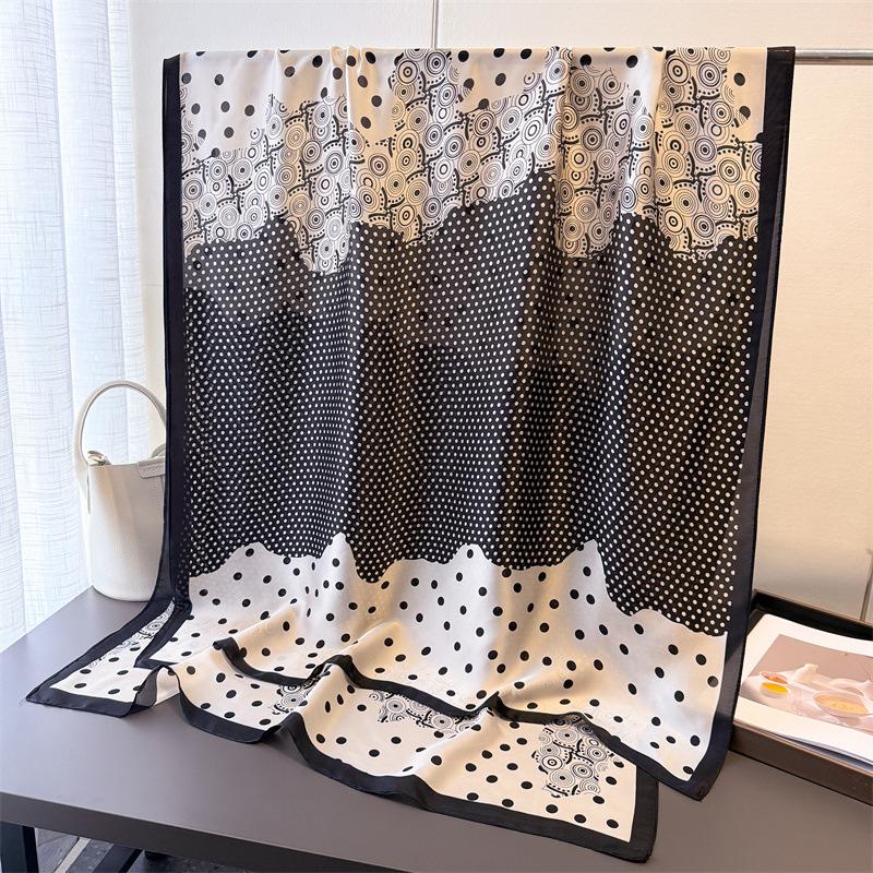 Écharpes Vertes Bufandas Foulard en Soie Femme Châle Mode Hijab Élégant Femmes Luxe Foulard Écharpe Châles de Plage Bandana