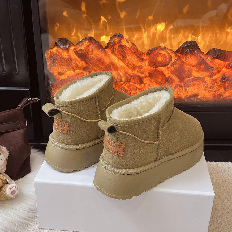 2025 Women's Winter Platform Snow Boots: Height-Increasing, Warm Velvet-Lined, Thick Cotton Muffin Bread Shoes