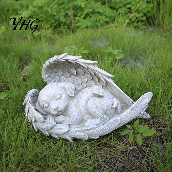 Sympathy Gifts for Loss of Pet Memorial Statue with Angel Wings, Dog/Cat Durable Resin Keepsakes Sculpture, Weather Resistant Commemorative