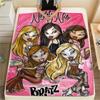 1pz Coperta di Flanella con Stampa Bratz, Alta Qualità per Tutte le Stagioni, Arredamento per la Casa, Calore e Comfort, Perfetta per Regali di Natale