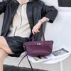 Bolsa Tote de Mão de Grande Capacidade para Mulheres Couro de Vaca Outono e Inverno Nova Moda Retrô Bolsa de Ombro de Alta Qualidade Casual Transversal