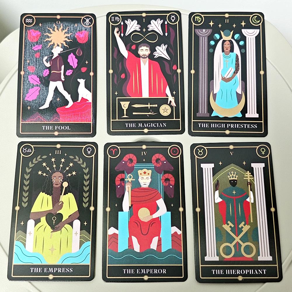 10,3*6 cm The Witch of The Forest's Tarot Magick Deck: 78 kort med guidebok for nybegynnere, forgylt svarte kanter