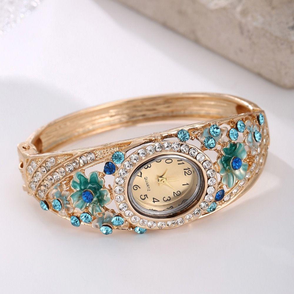 Quartz Movement Rhinestone Dress Watch Round Dial Quartz Bracelet Wristwatch Daily Use